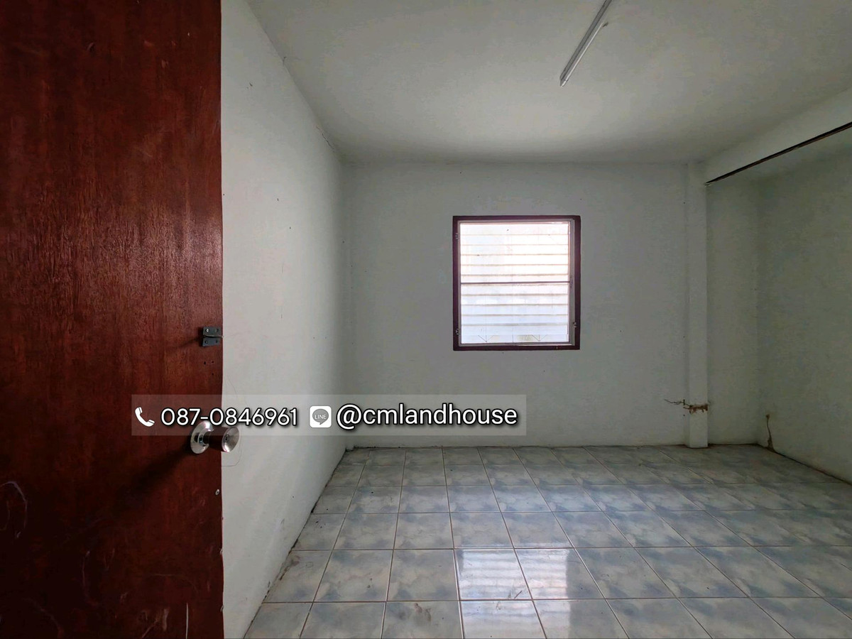 ขายบ้านเชียงใหม่ : ถูกกว่าคุ้มกว่าคอนโด! บ้านวรุณนิเวศน์ ต.แม่เหียะ อ.เมือง ใกล้แยกแม่เหียะ บิ๊กซี แม็คโคร IKEA 2 กม. ใกล้เซ็นทรัลแอร์พอร์ต 4 กม. ใกล้สนามบิน 5 กม. (ขายตามสภาพต้องปรับปรุง)