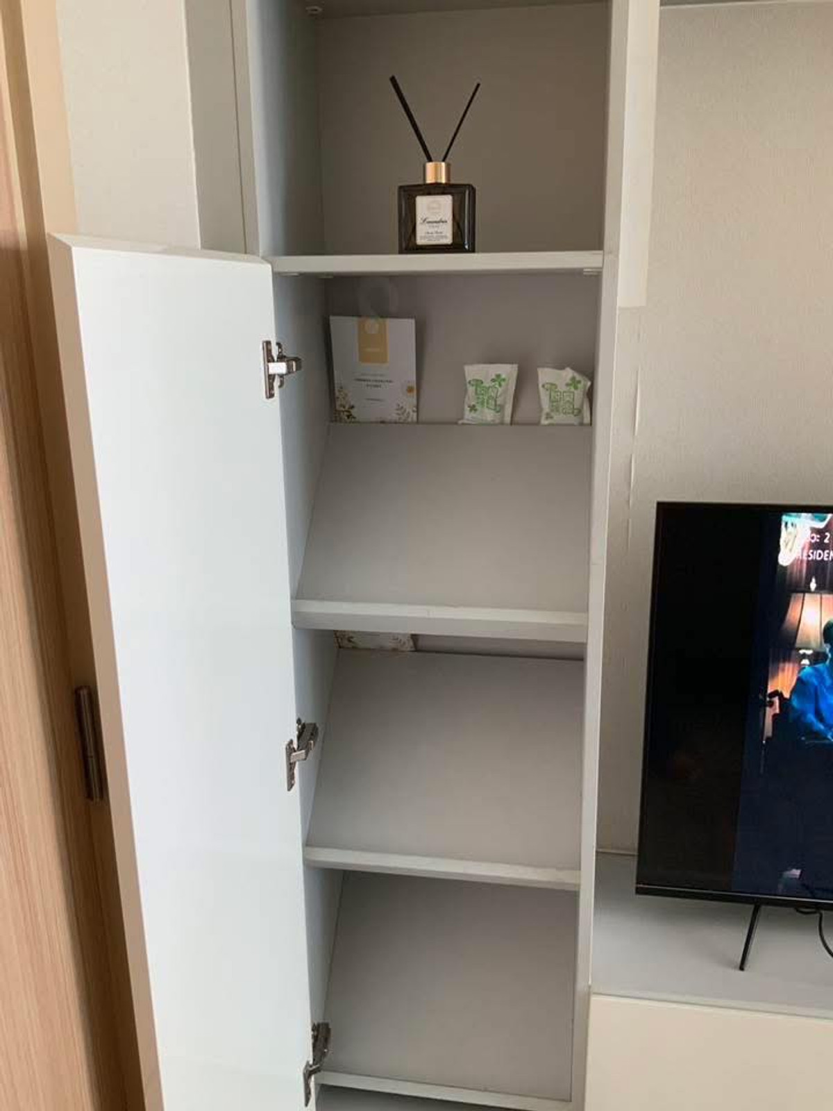 ให้เช่าคอนโดรัชดา ห้วยขวาง : E257 🎉300369 ให้เช่าคอนโดThe Cube Premium Ratchada 32