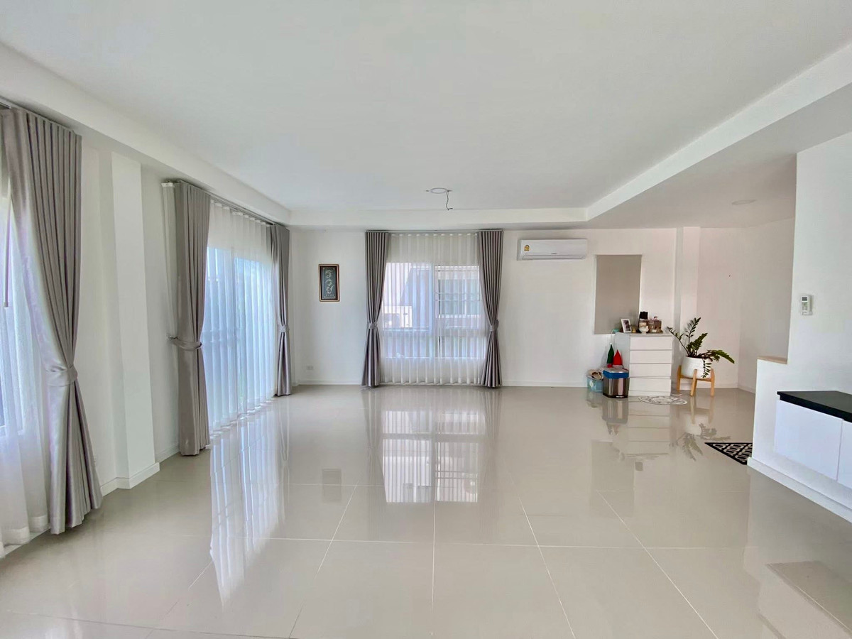 ขายบ้านพระราม 5 ราชพฤกษ์ บางกรวย : คาซ่า วิลล์ ปิ่นเกล้า - ศรีรัช / 3 ห้องนอน (ขาย), Casa Ville Pinklao - Sirat / 3 Bedrooms (FOR SALE) BNS032