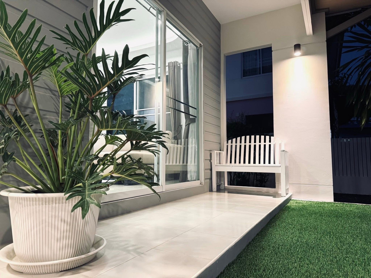 ขายบ้านนนทบุรี บางใหญ่ บางบัวทอง : ขายบ้านเดี่ยว พฤกษ์ลดาบางใหญ่ L&H 50 ตร.ว. แต่งใหม่ทิศใต้ ฟรีเฟอร์ฯ ฟรีโอน