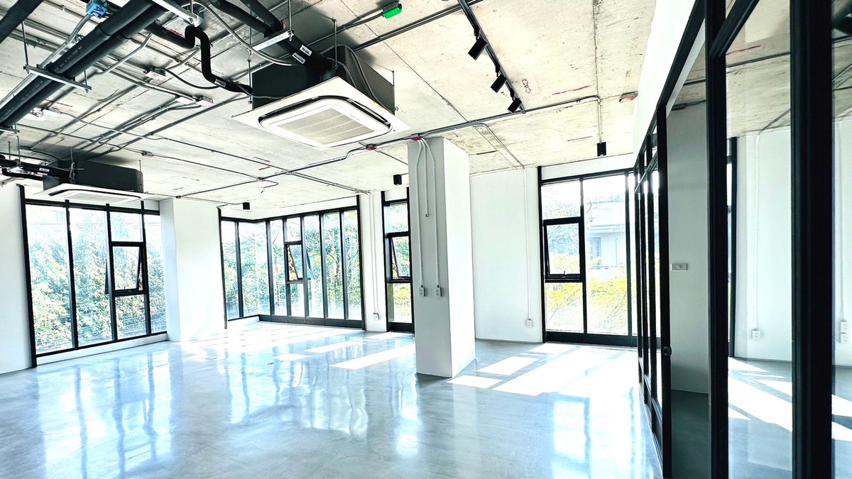 ให้เช่าสำนักงานราชเทวี พญาไท : ให้เช่า อาคารสำนักงาน Low rise มีความเป็นส่วนตัว ร่มรื่น ปลอดภัย เดินทางสะดวก ใกล้ BTS อารีย์