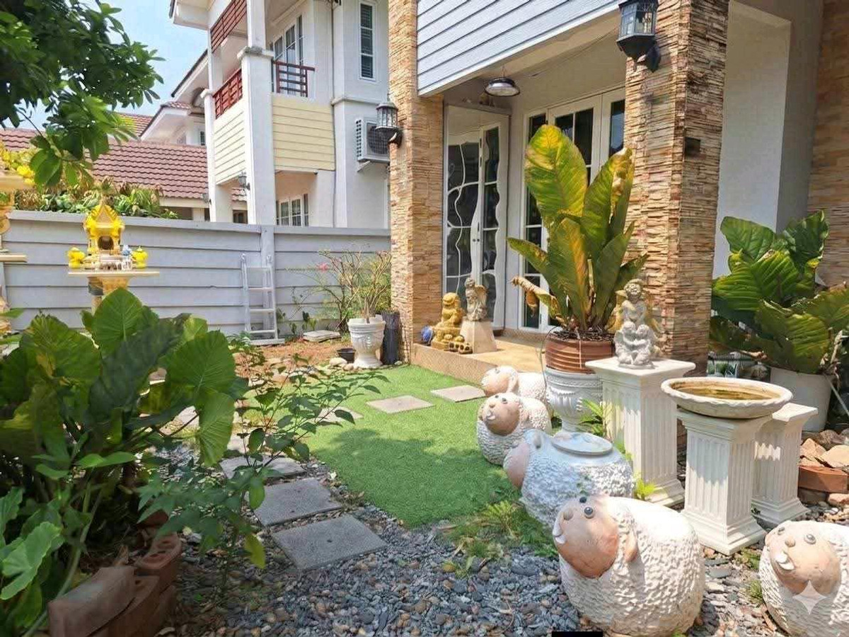 ขายบ้านลาดกระบัง สุวรรณภูมิ : ขายด่วนบ้านเดี่ยวถูกสุด โครงการ ภัทรา อ่อนนุช - วงแหวน 3 ห้องนอน 3 ห้องน้ำ ราคาเพียง 6,000,000 บาท