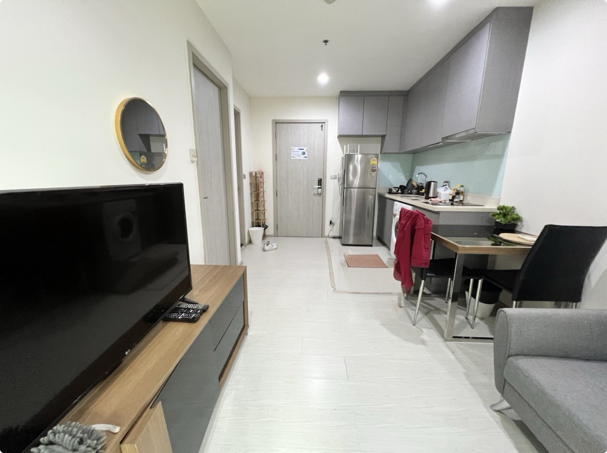 ขายคอนโดสุขุมวิท อโศก ทองหล่อ : ขายคอนโดวิวสระน้ำ Rhythm Sukhumvit 36-38: "The Perfect Balance" ของชีวิตเมืองและการลงทุน | For Sale: Rhythm Sukhumvit 36-38 – "The Perfect Balance" of Urban Living & Investment Live in Style | Invest for Profit | 1-Bedroom, 7th Flo