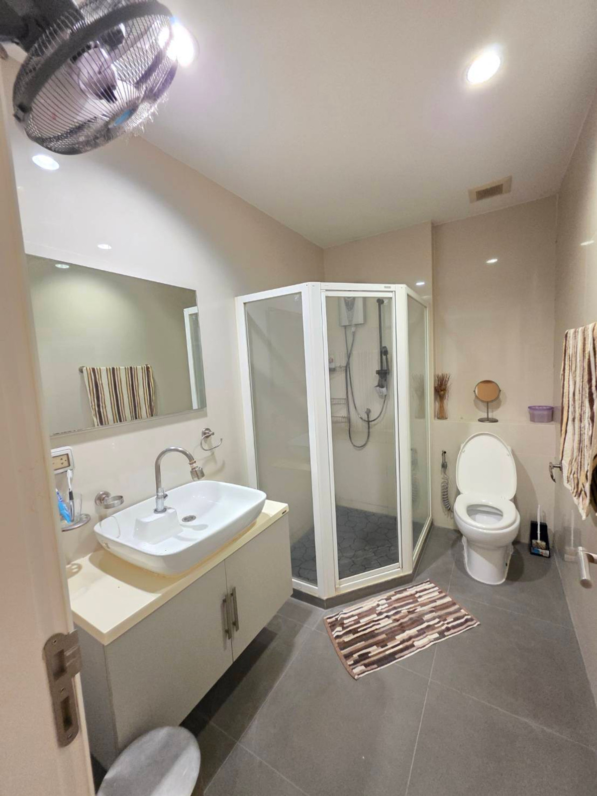 ให้เช่าทาวน์โฮมแจ้งวัฒนะ เมืองทอง : 🏡✨ ว่างพร้อมเช่า 6/04/2569 เช่า ทาวน์โฮม พาทิโอ แจ้งวัฒนะ (เมืองทอง) PATIO CHAENG WATTANA (Muang Thong Thani) | 帕提欧 แจ้งวัฒนะ 联排别墅出租 🐶🐱 เลี้ยงสัตว์ได้ | Pet Friendly | 可养宠物