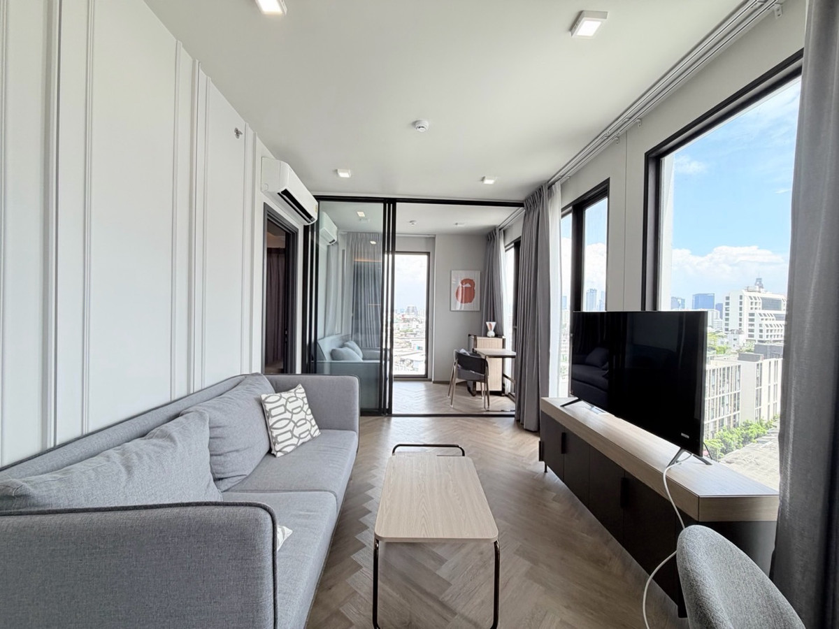 ให้เช่าคอนโดสยาม จุฬา สามย่าน : 📌1 นอนใหญ่ ทำเป็นห้องทำงาน หรือห้องนอน🥰