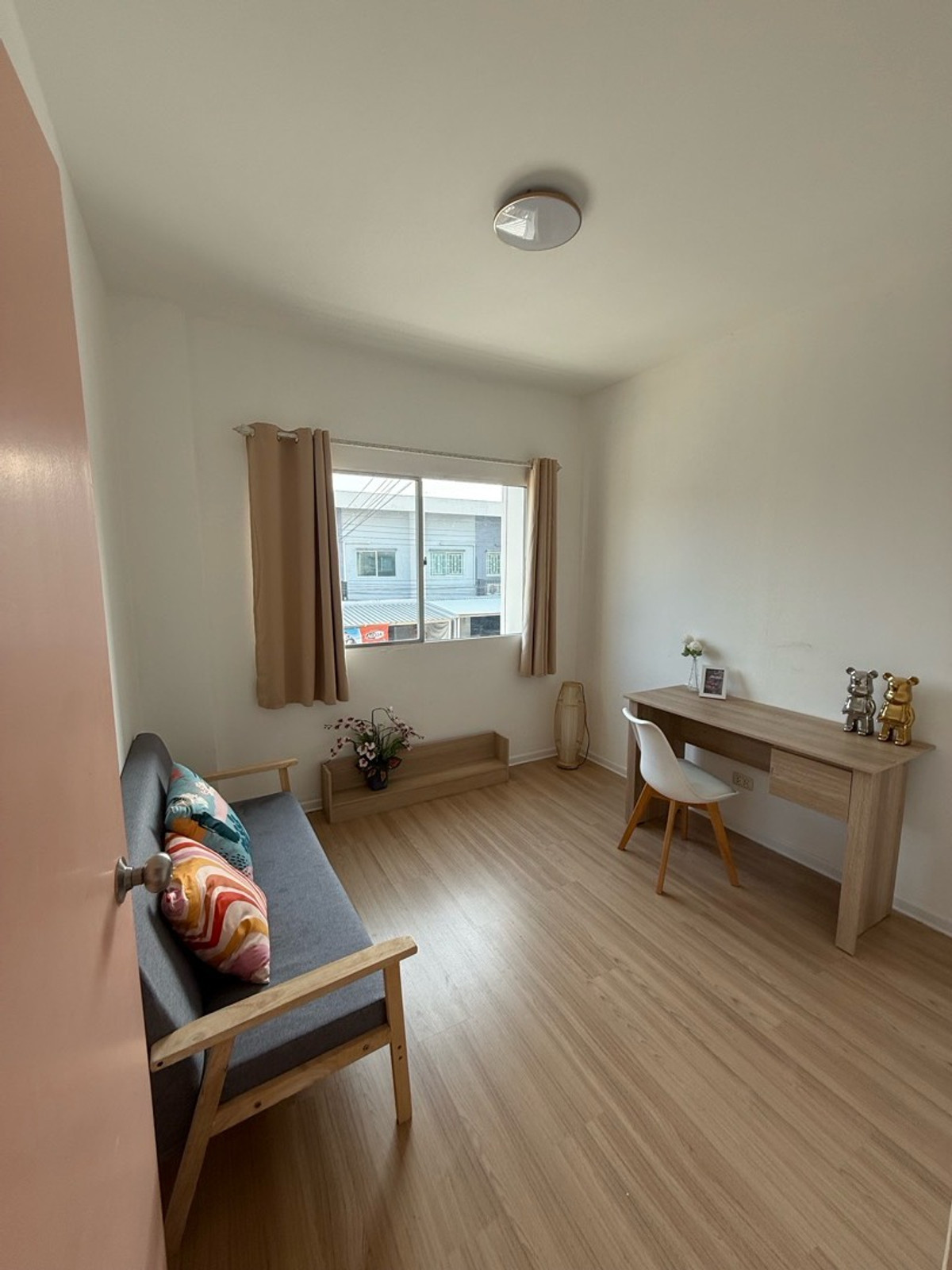 For RentTownhomeRama 2, Bang Khun Thian : Townhome for rent, Habitown Nest Tha Kham - Rama 2, near Lotus Rama 2, only 10 minutes.