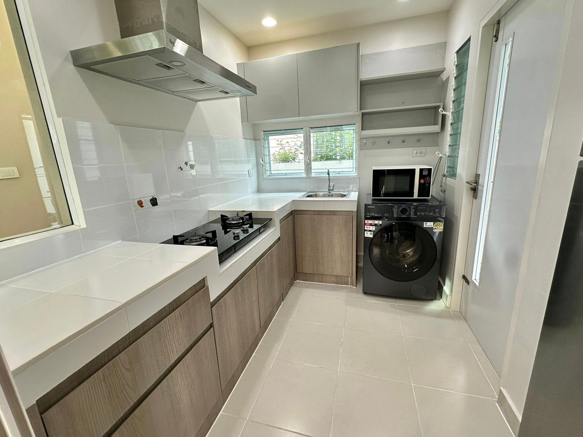 For RentHouseBangna, Bearing, Lasalle : For rent, 2-story detached house, Chaiyaphruek Village, Bangna Km. 7, beautiful house, good condition. Fully furnished, ready to move in, price 55,000 baht.