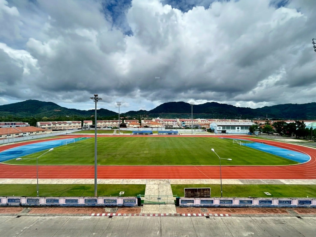 For RentCondoPhuket : 2 bedrooms 2 bathrooms Apartment for rent