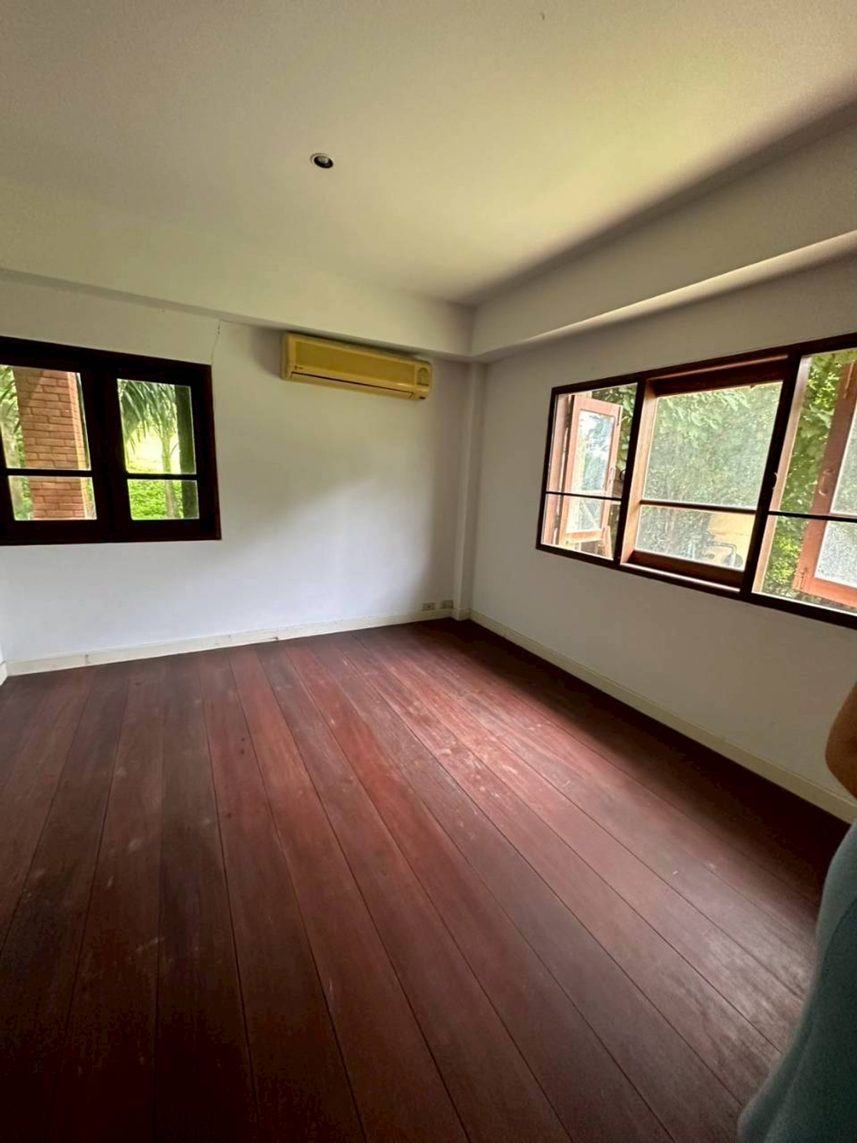 ขายที่ดินสระบุรี : 96309 - ขายที่ดินพร้อมบ้านไม้สัก มวกเหล็ก สระบุรี วิวธรรมชาติ ใกล้สนามกอล์ฟ