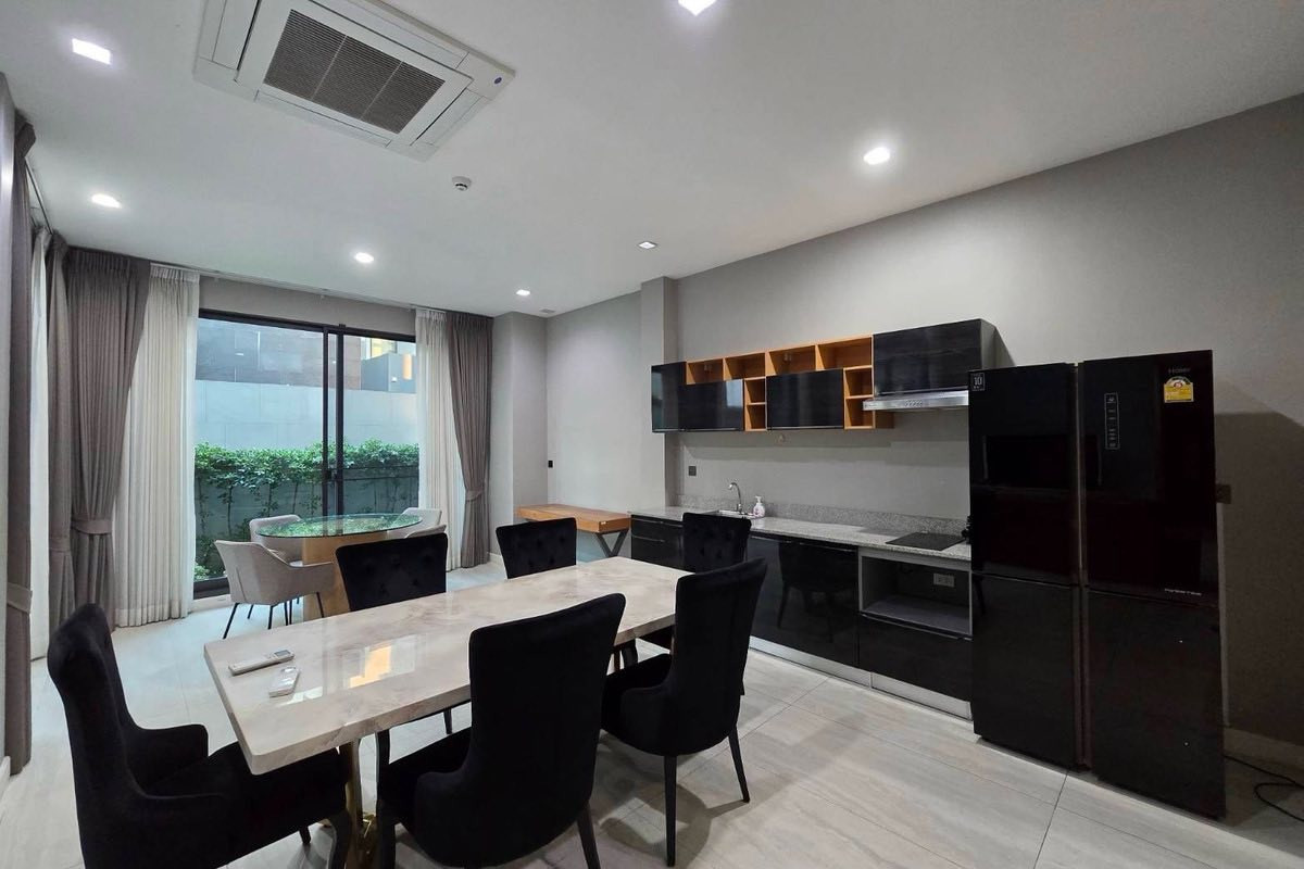 ให้เช่าบ้านพัฒนาการ ศรีนครินทร์ : ให้เช่า บ้าน The Gentry พัฒนาการ 2 เนื้อที่ 70 ตร.วา พื้นที่ใช้สอย 440 ตร.ม. 4 ห้องนอน 5 ห้องน้ำ 3 ที่จอดรถ