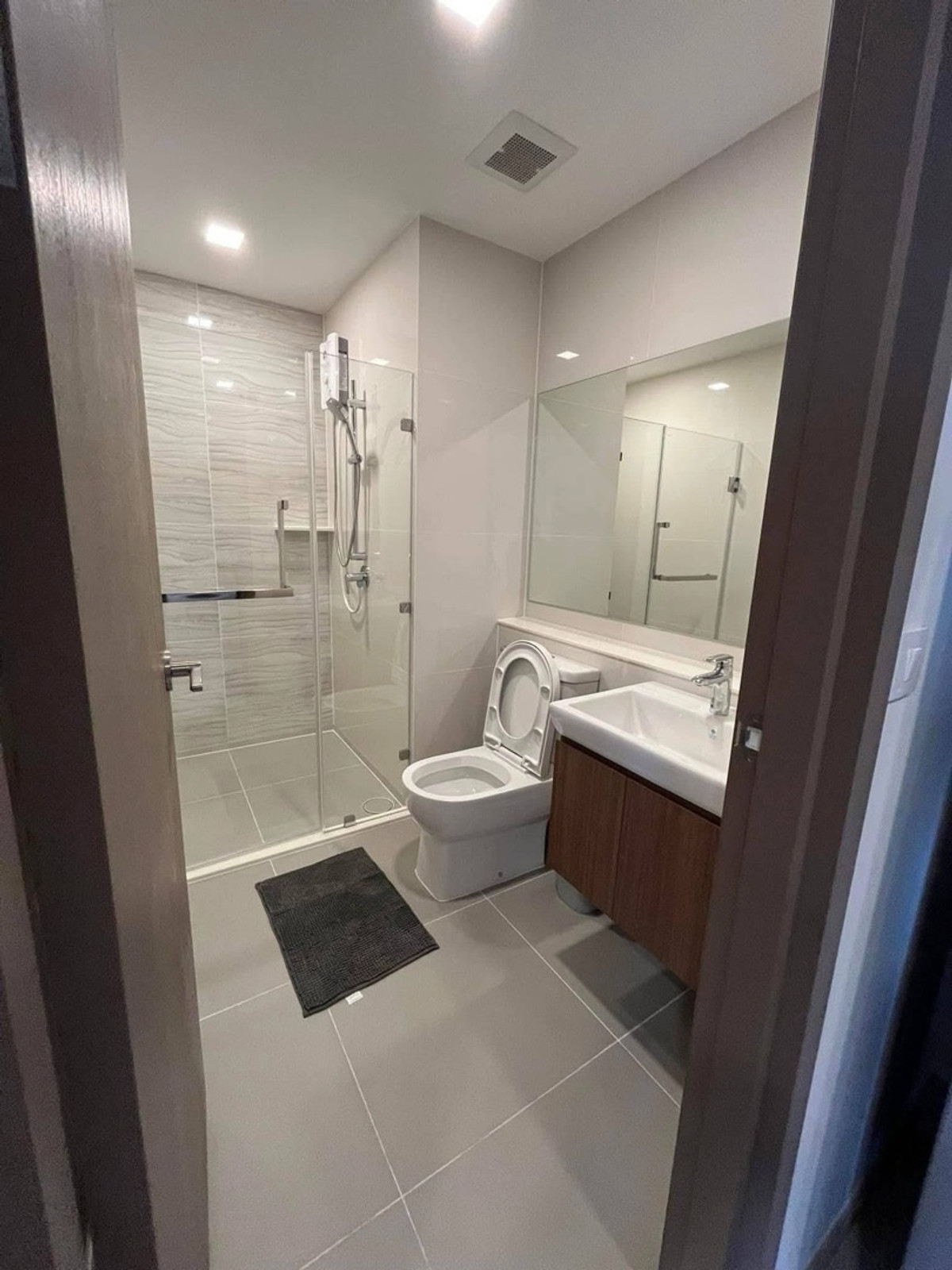 For RentCondoLadprao, Central Ladprao : Condo for Rent at LIFE Phahon Yothin-Ladprao | Ready to move in