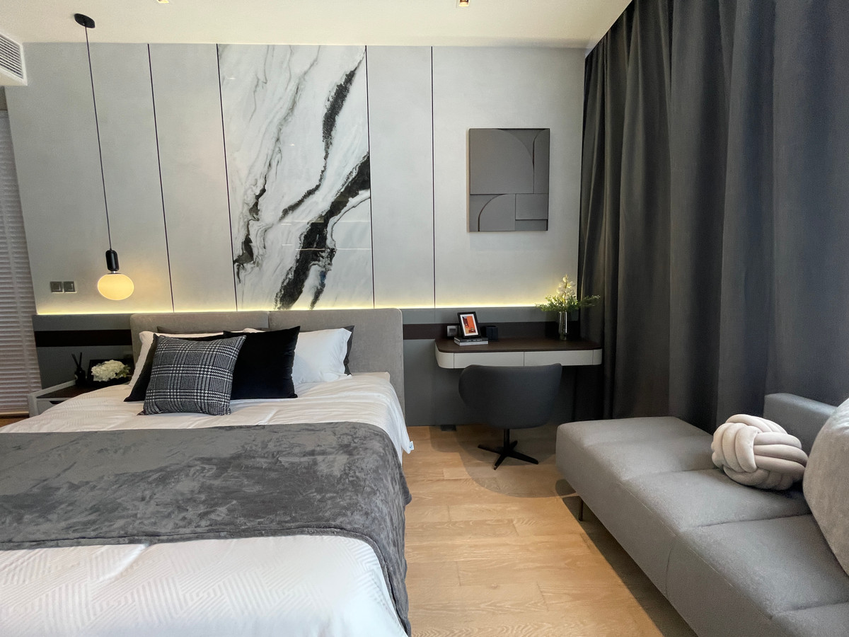 ขายคอนโดสีลม ศาลาแดง บางรัก : 💎 [Ultimate Legacy] ASHTON SILOM – 1BR XL (49.58 ตร.ม.) ชั้น 32 ห้องมุมแห่งวิสัยทัศน์เหนือระดับ บนถนนสายประวัติศาสตร์ 💎 