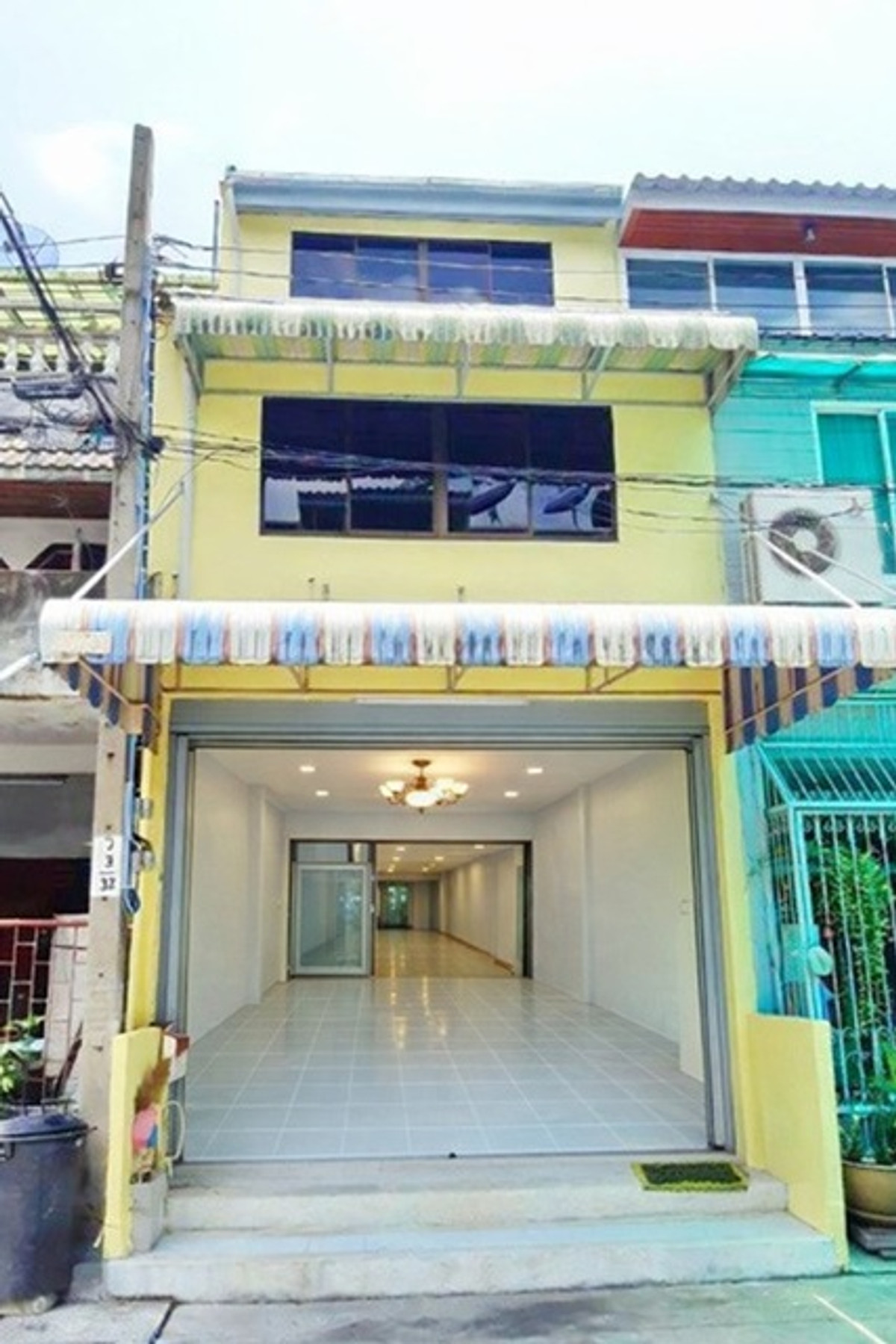 ให้เช่าอาคารพาณิชย์พระราม 3 สาธุประดิษฐ์ : BRT วัดดอกไม้ 1กม. 5 นอน ซ.สาธุประดิษฐ์ 52-60 อาคารให้เช่า 4 ชั้น รีโนเวทใหม่ ฟังก์ชัน3 น้ำ 18 ตร.วา. 288 ตร.ม. ถ.พระราม3