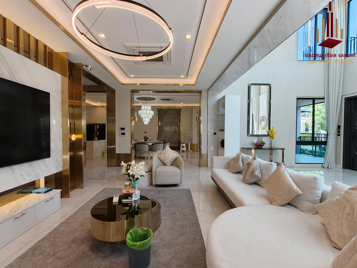 ขายบ้านพัฒนาการ ศรีนครินทร์ : ✨ For Sale: Grand Bangkok Boulevard East Rama 9  ✨  💰 Only 49,000,000 THB