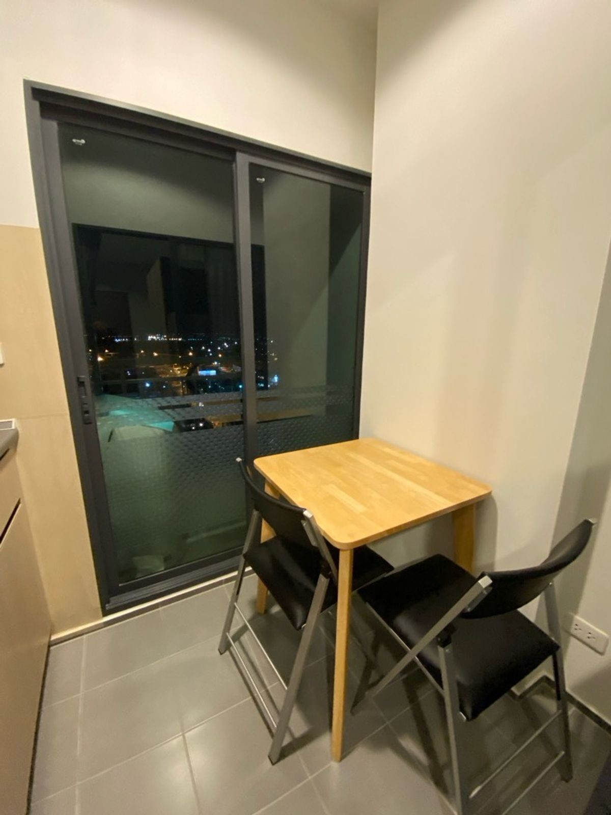 For RentCondoSamut Prakan,Samrong : Condo for rent Ideo Sukhumvit 115 (BTS Pu Chao) (SA-01)
