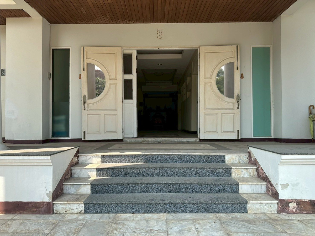 ขายบ้านเอกชัย บางบอน : ขายบ้านเดี่ยว 2 ชั้น หมู่บ้านเอกชัยออร์คิด การ์เด้น ทำเลดี เดินทางสะดวก