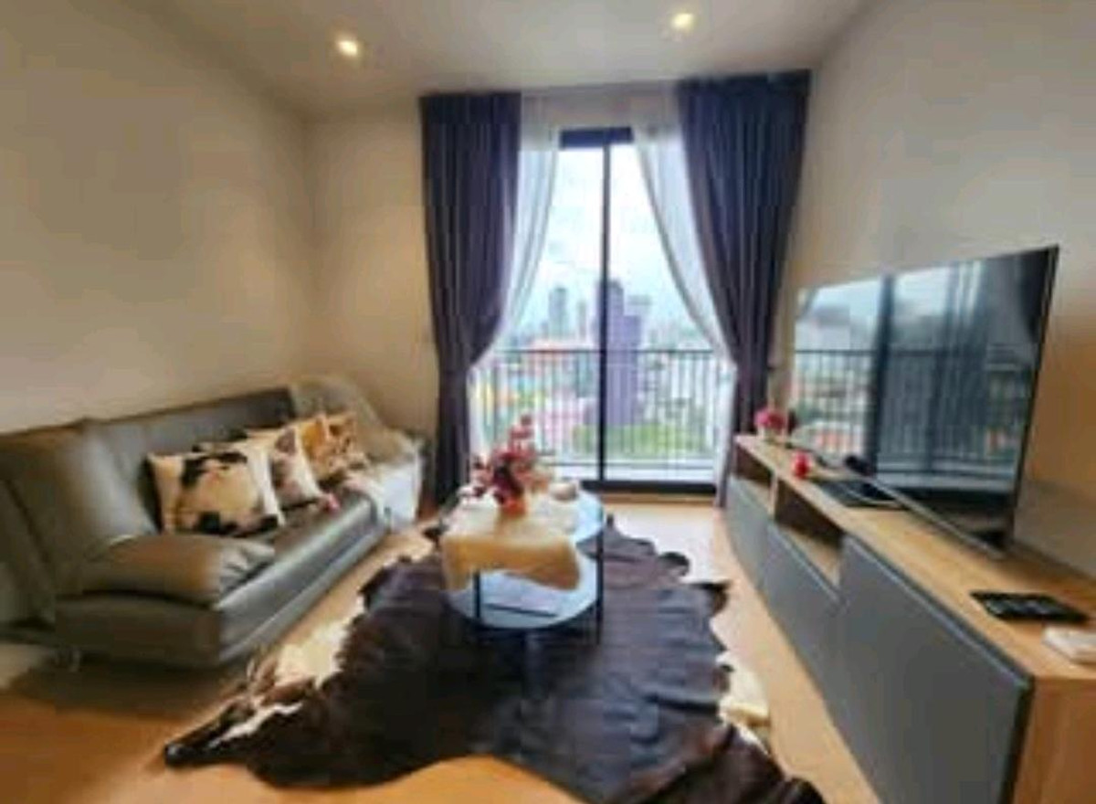 ให้เช่าคอนโดสุขุมวิท อโศก ทองหล่อ : 🌟 [For Rent] MARU Ekkamai 2 — Rare Corner Unit! 🌟
​Maximum Privacy | Unblocked City Views | Fully Furnished 2 Br. Area 67 sqm.