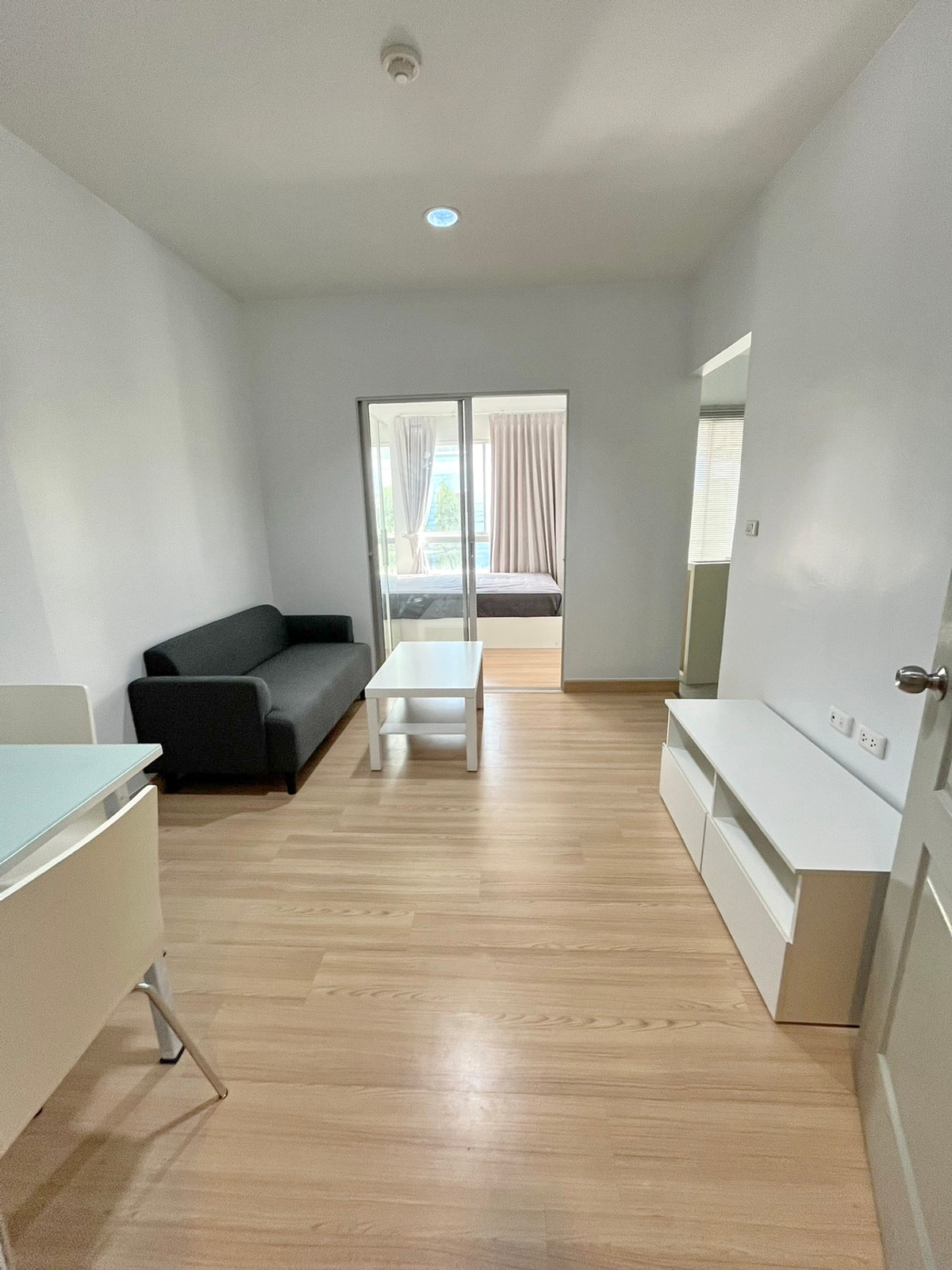 ให้เช่าคอนโดแจ้งวัฒนะ เมืองทอง : ขาย The Kith ติวานนทร์  ใกล้ : รถไฟฟ้า MRT ส่วนต่อขยาย (สวยสีชมพู สถานีปากเกร็ด)