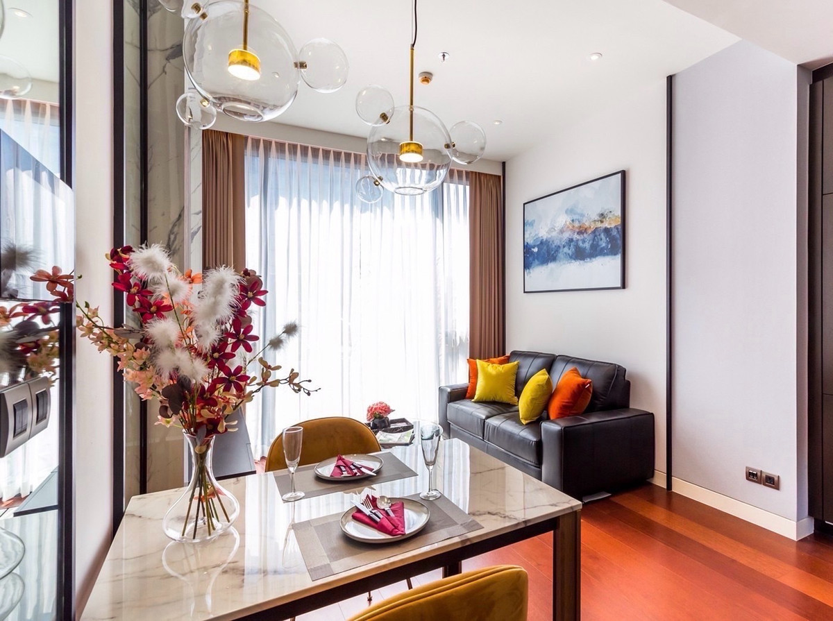 ให้เช่าคอนโดสุขุมวิท อโศก ทองหล่อ : Khun By yoo 1bed 55,000