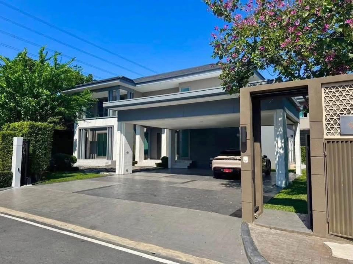 For RentHouseLadkrabang, Suwannaphum Airport : Single house for rent, Perfect Masterpiece Rama 9-Krungthep Kreetha. Complete with electrical appliances and furniture