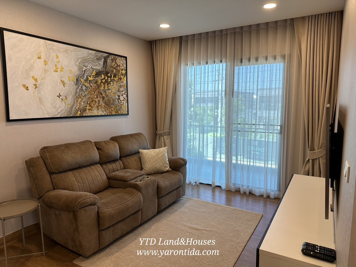 For RentHouseBangna, Bearing, Lasalle : For Rent ​​​​Centro Bangna, new design detached house next to Mega-Bangna 135,000 Baht/Month (Fully furnished).