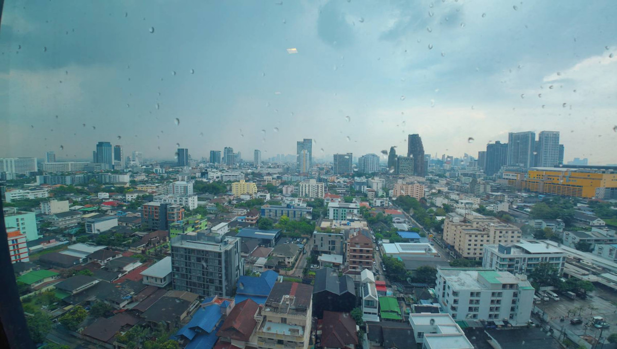 For SaleCondoLadprao, Central Ladprao : Selling very cheaply, Condo The Line Phahonyothin Park B, 2 bedrooms | 2 bathrooms, size 60 sq m.