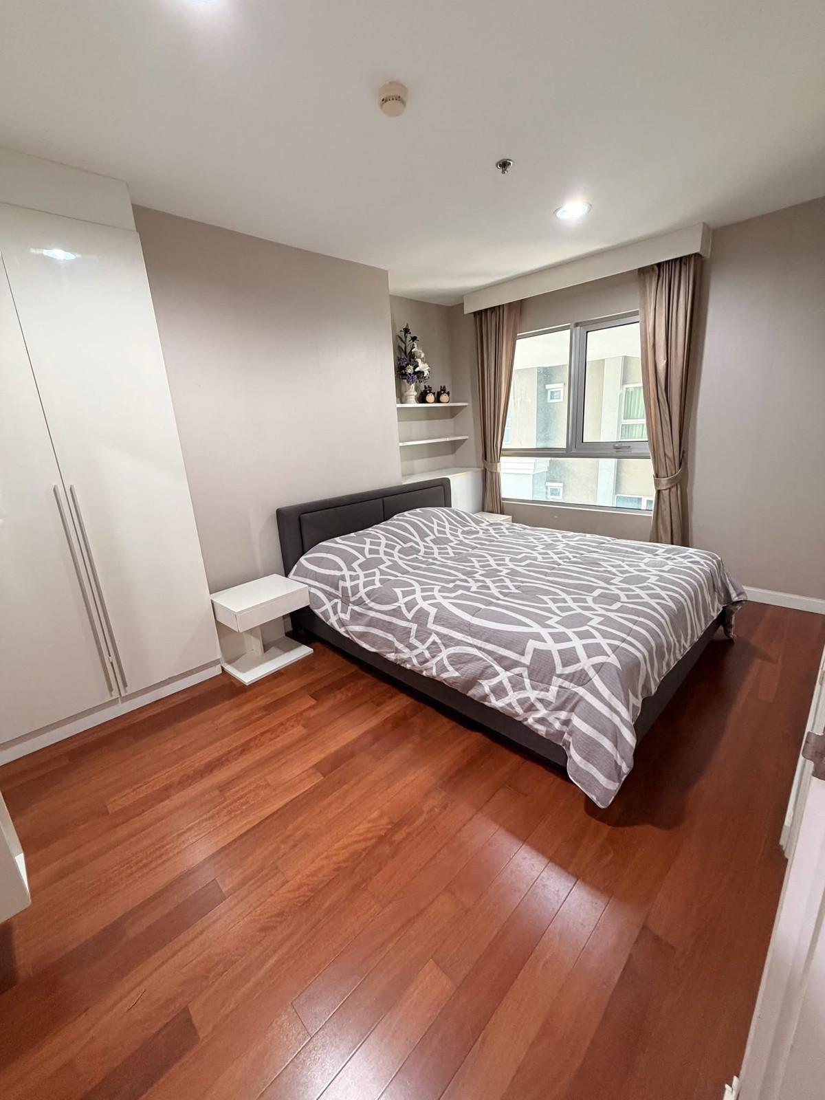 For SaleCondoRama9, Petchburi, RCA : Belle Grand Rama 9 / 2 Bedrooms (FOR SALE), Belle Grand Rama 9 / 2 Bedrooms (For Sale) KAT057