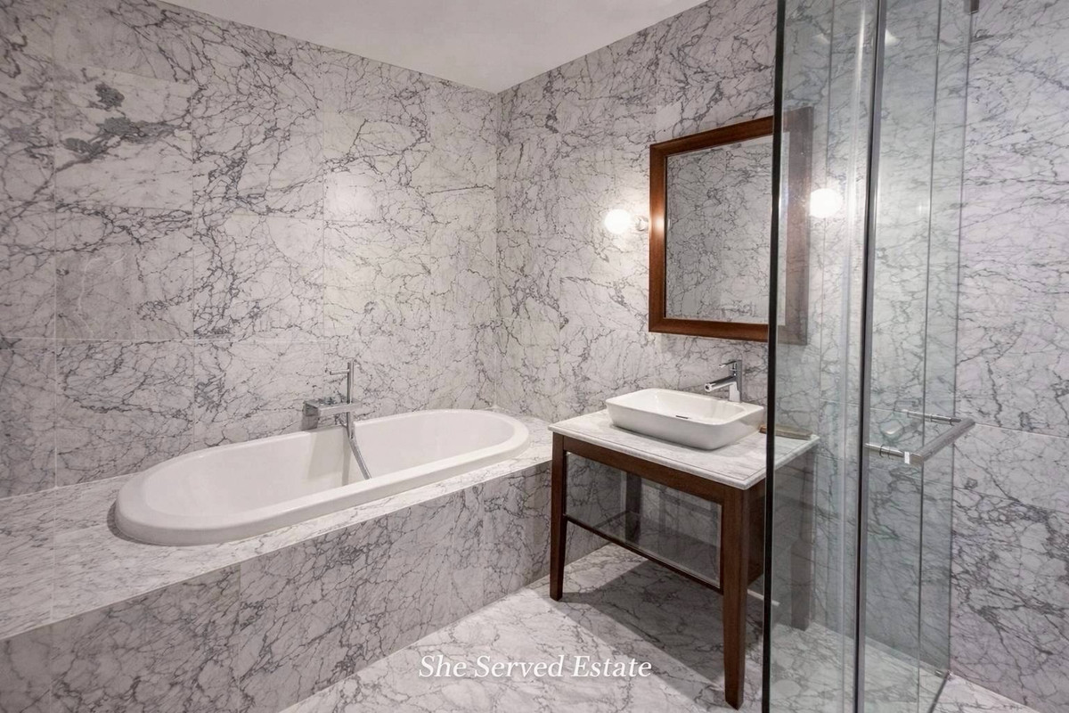 For RentCondoSukhumvit, Asoke, Thonglor : For Rent ◈ KHUN by YOO Thonglor ◈ Type: 1 Bedroom | 1 Bathroom • Size: 50 sq.m.• Floor: 14 • Located in the heart of Thonglor, directly opposite J Avenue • Balcony with Thonglor road view (suitable for laundry drying)