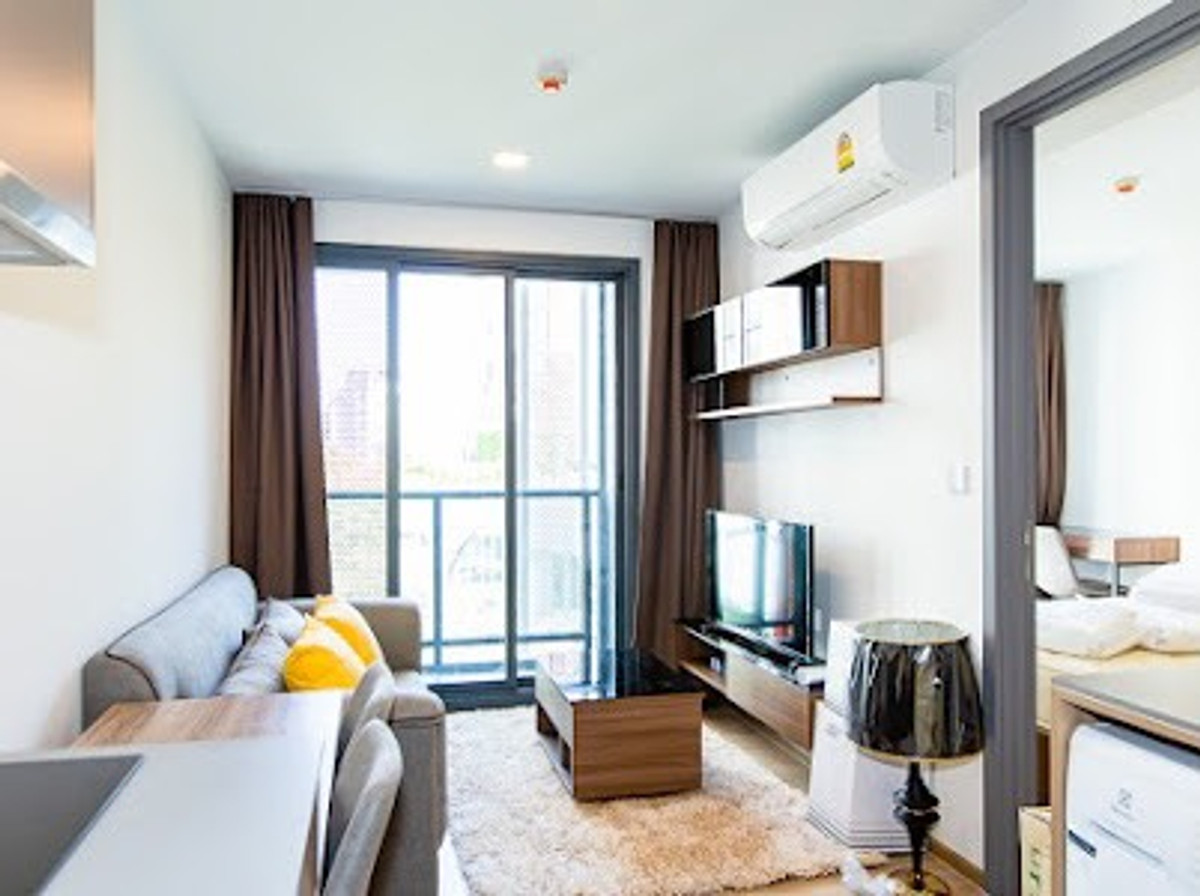 ให้เช่าคอนโดสุขุมวิท อโศก ทองหล่อ : 💥DL-7924💥ว่าง ให้ เช่า ทากะ เฮาส์ เอกมัย 12👉แอดไลน์ @seecondo 