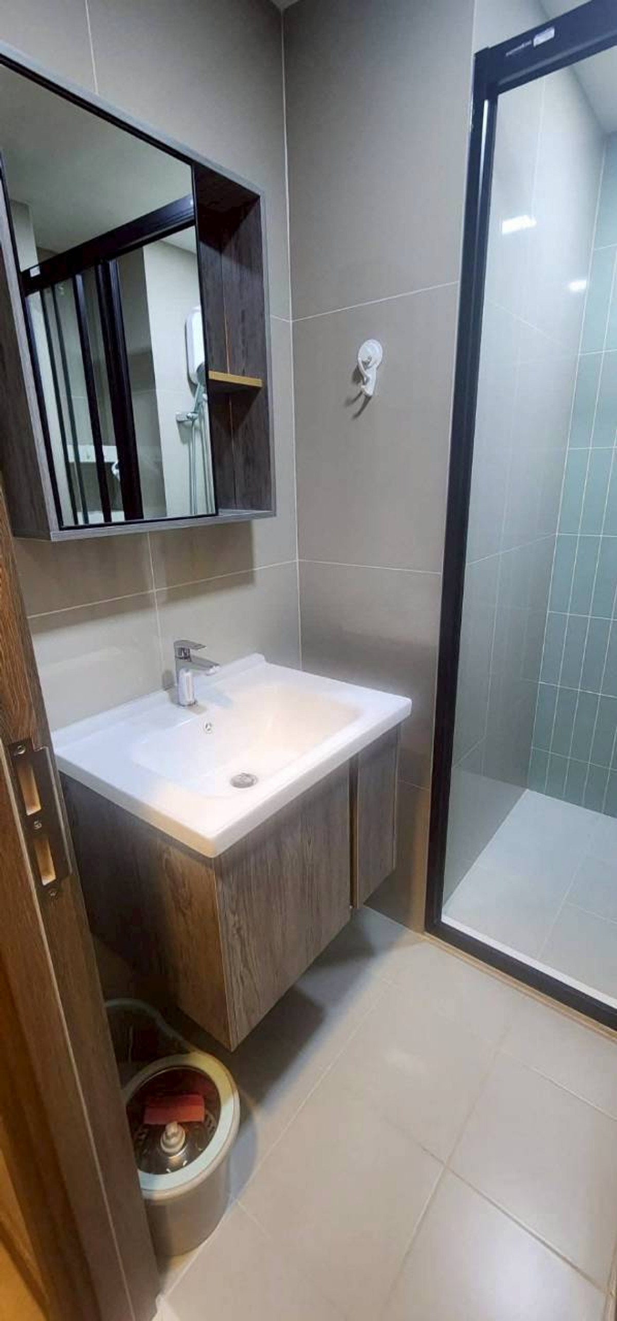 ให้เช่าคอนโดบางนา แบริ่ง ลาซาล : ✅ MBNA113 ✅ Line : @p2nproperty