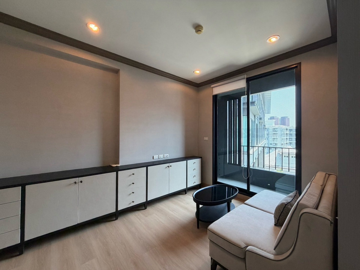 ขายคอนโดสยาม จุฬา สามย่าน : The Reserve kasemsan 3
ใกล้ BTS สนามกีฬา 
BY K’PunPun 0636425995 (line)
