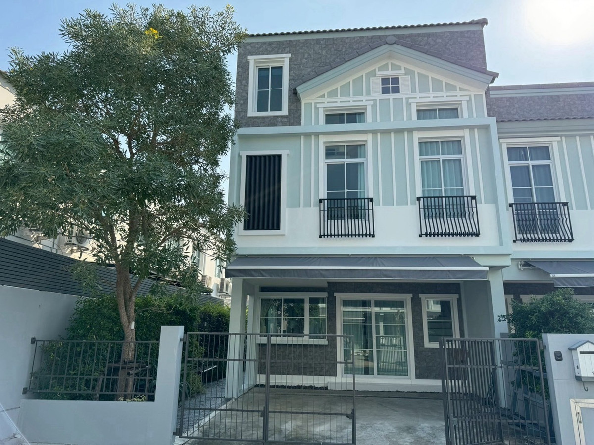 ให้เช่าทาวน์โฮมบางนา แบริ่ง ลาซาล : 💥ForRent💥3Bed Duplex • Indy Bangna-Ramkhamhang 2 🏡 Near Mega Bangna 🛒 Corner House 🌟Beautifully decorated 🌟 Ready to move in ‼️