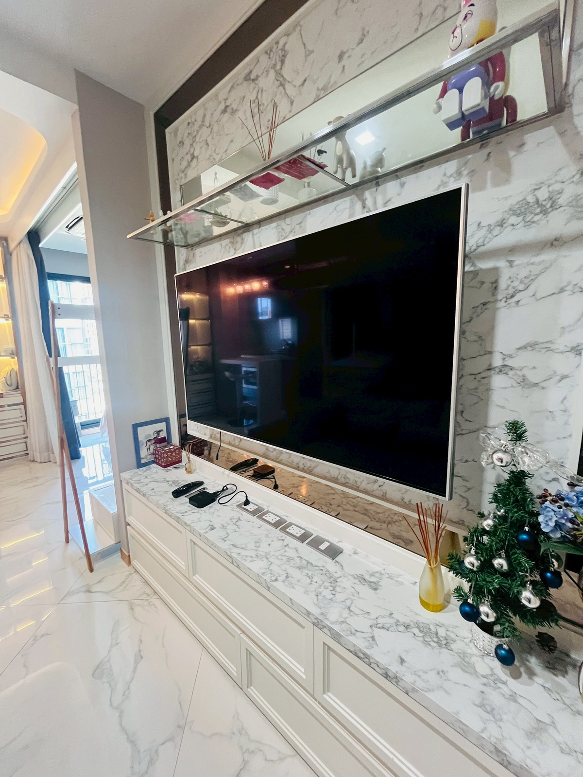 ให้เช่าคอนโดสุขุมวิท อโศก ทองหล่อ :  ปล่อยเช่าคอนโด Rhythm 36-38 พร้อมอยู่ ใจกลางสุขุมวิท 25000 บาท