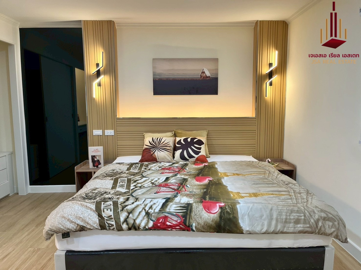 ขายคอนโดรัชดา ห้วยขวาง : ✨ For Sale: Piyaphirom Condo Condo ✨  💰 Only 2,950,000 THB