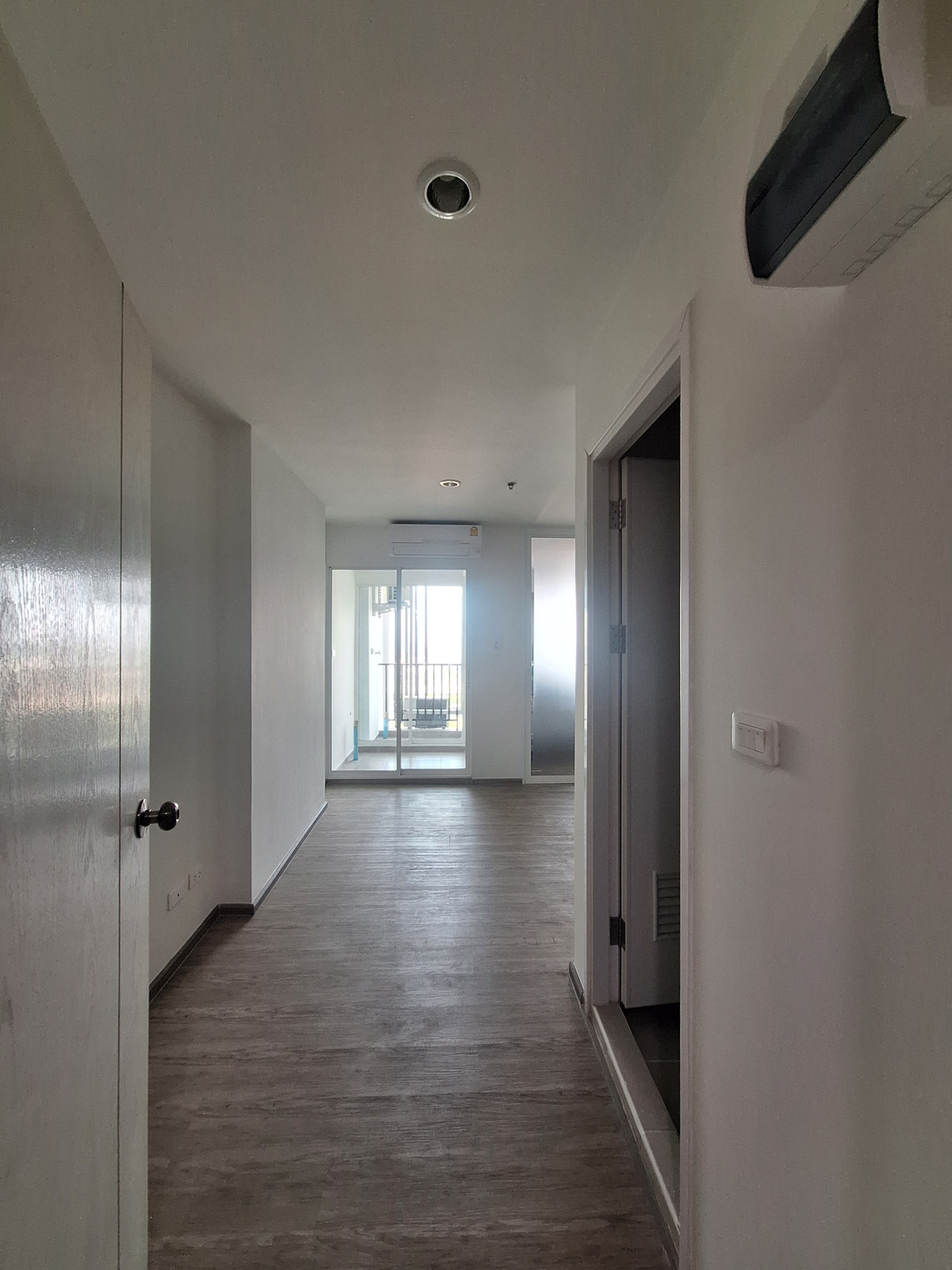 ขายคอนโดบางซื่อ วงศ์สว่าง เตาปูน : ขายคอนโด รีเจ้นท์ โฮม บางซ่อน 2 (เฟส 28 อาคาร D) ใกล้ MRT  ราคา1.39 ล้าน