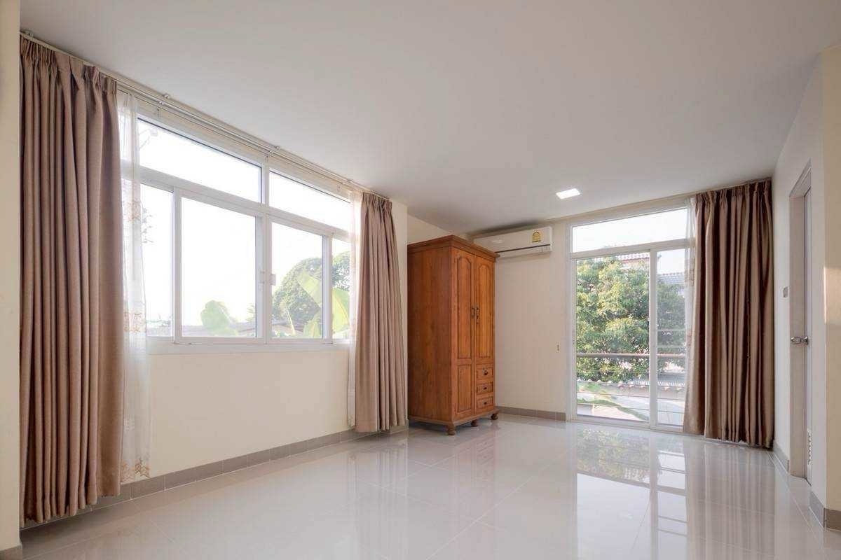 ให้เช่าทาวน์โฮมลาดพร้าว101 แฮปปี้แลนด์ : ให้เช่า Townhome บ้านบดินทร์ลาดพร้าว112 🌲🔆🔆 联排别墅出租，Baan Bodin Ladprao 112。