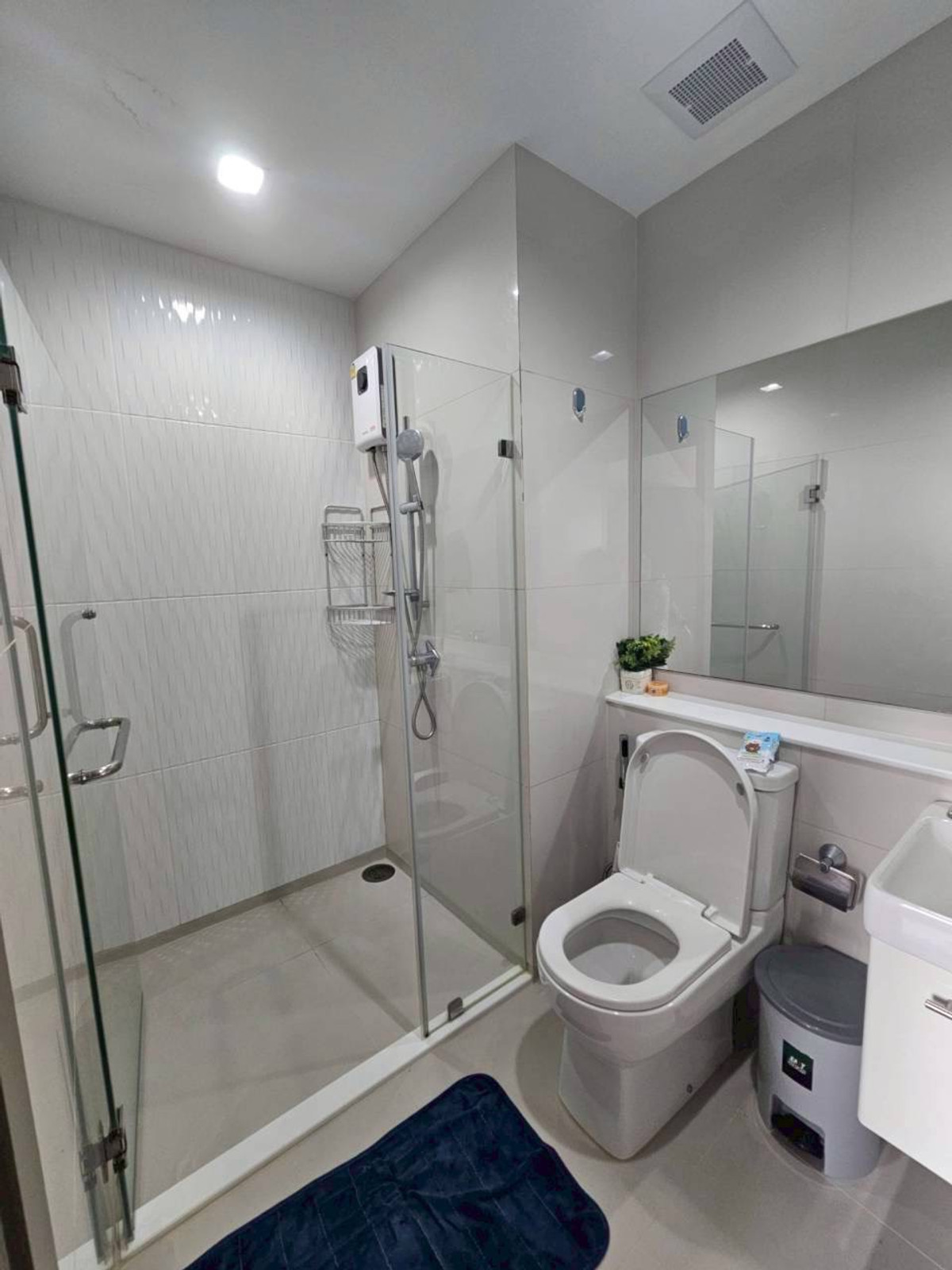 ให้เช่าคอนโดพระราม 9 เพชรบุรีตัดใหม่ RCA : ให้เช่า 📍 Life Asoke Hype 📍 เฟอร์นิเจอร์ และ เครื่องใช้ไฟฟ้าครบ ใกล้ Airport Link มักกะสัน