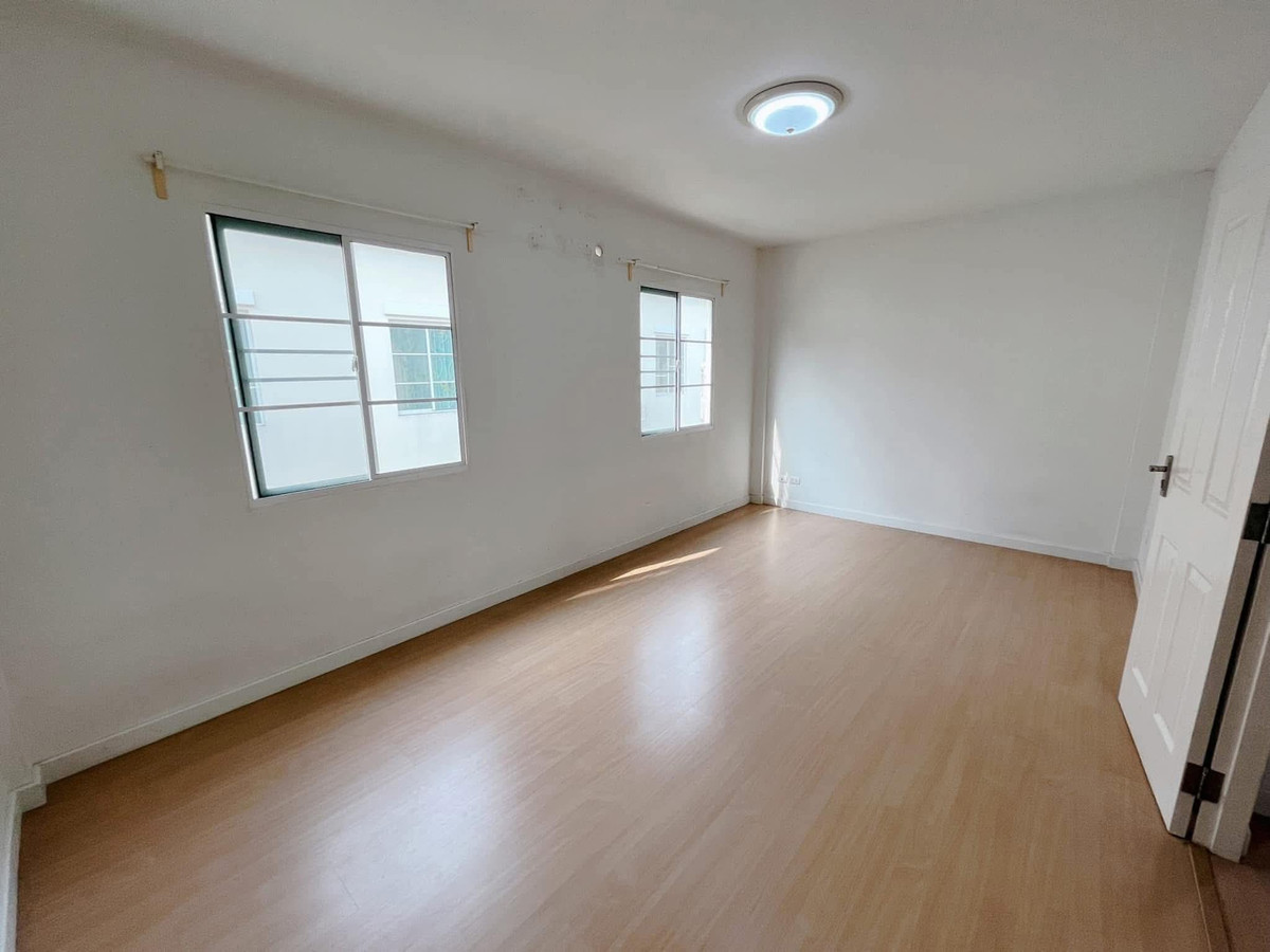 ให้เช่าทาวน์โฮมพระราม 5 ราชพฤกษ์ บางกรวย : ให้เช่า/ขาย ทาวน์เฮาส์ 2 ชั้น Thanasiri Ratchapruek 2 ติดถนนราชพฤกษ์ 