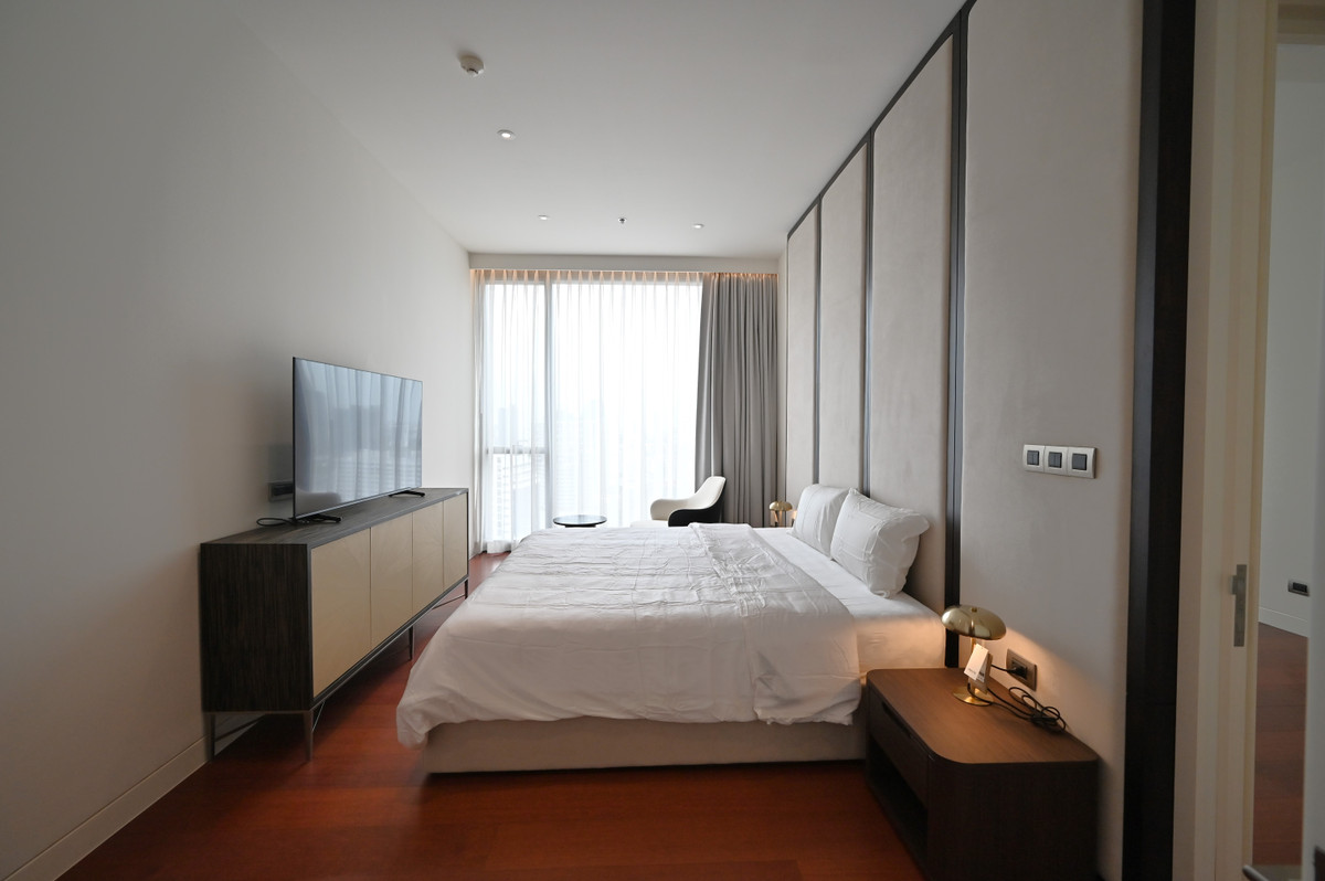 For RentCondoSukhumvit, Asoke, Thonglor : 🔥𝘽𝙀𝙎𝙏 𝘿𝙀𝘼𝙇🔥 𝗞𝗛𝗨𝗡 𝗯𝘆 𝗬𝗢𝗢 Branded Residences in the heart of Thonglor by Sansiri