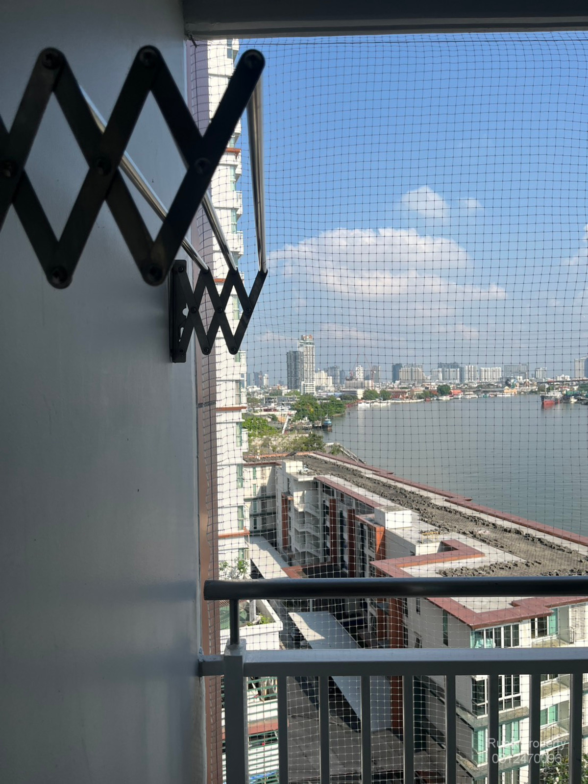 CondoRathburana, Suksawat : 🏙 **For rent / sale Ivy River Rat Burana** RB1839 Condo next to the Chao Phraya River, view of the water curve + Bangkok Bridge 🌊✨