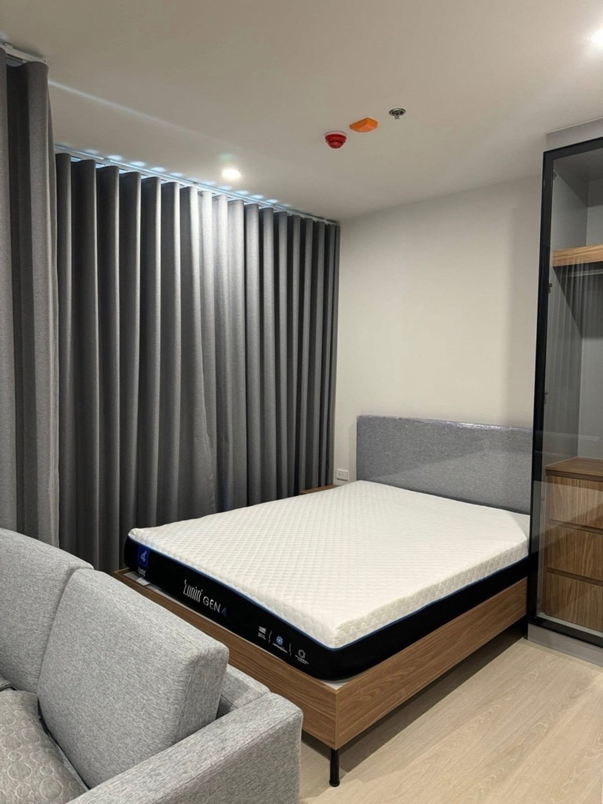 For RentCondoRathburana, Suksawat : Nue Riverest Rat Burana 23 sq m., fully furnished, 10000 baht.