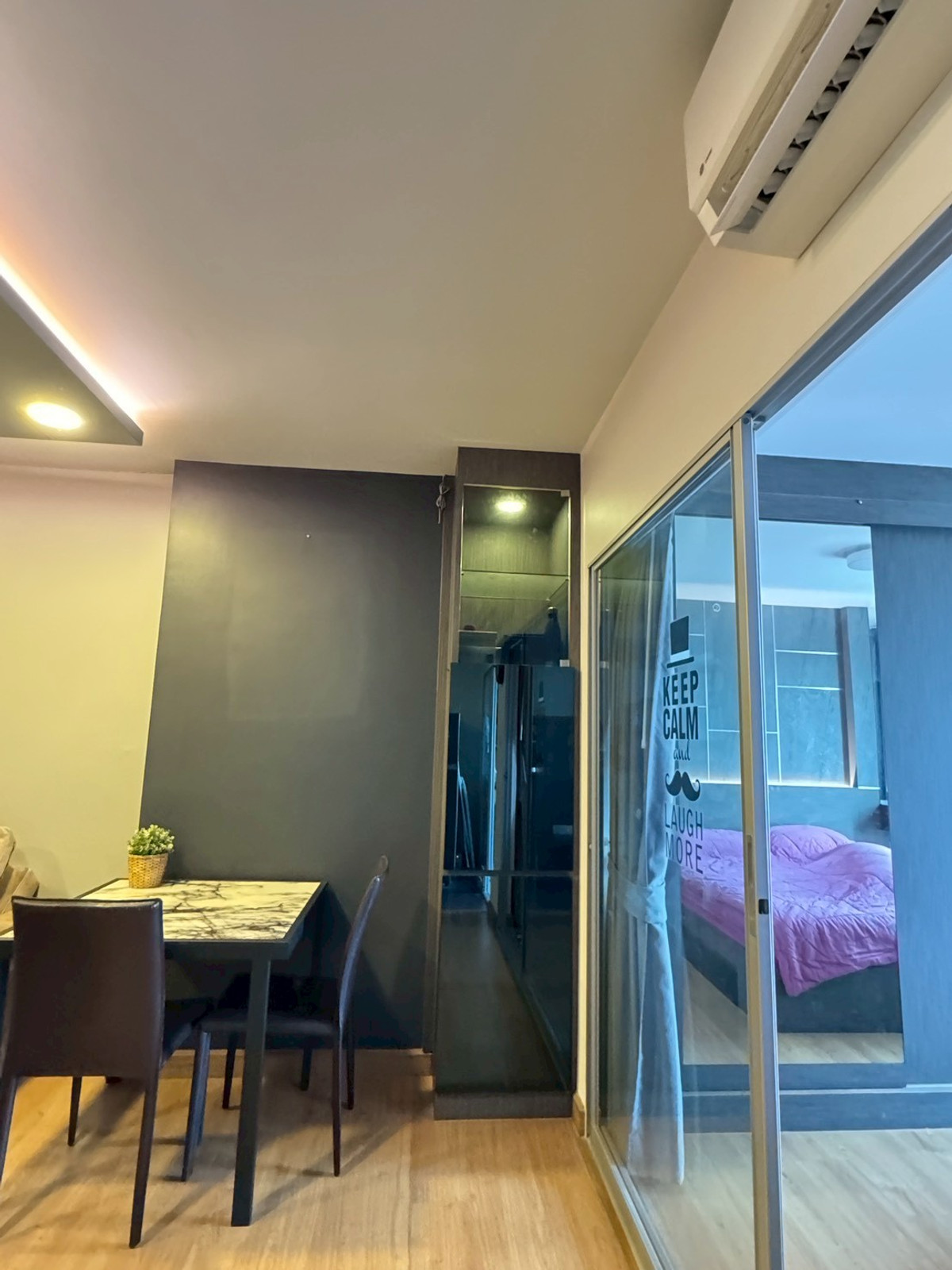 ขายคอนโดบางซื่อ วงศ์สว่าง เตาปูน : **ขายห้องพร้อมอยู่ แต่งครบสภาพใหม่!! Supalai Veranda Ratchavipha-Prachachuen 1Bedroom พื้นที่ 44 ตร.ม. ชั้น 28 อาคาร Center วิวสระว่ายน้ำ สนใจ LINE: @pattydavil555