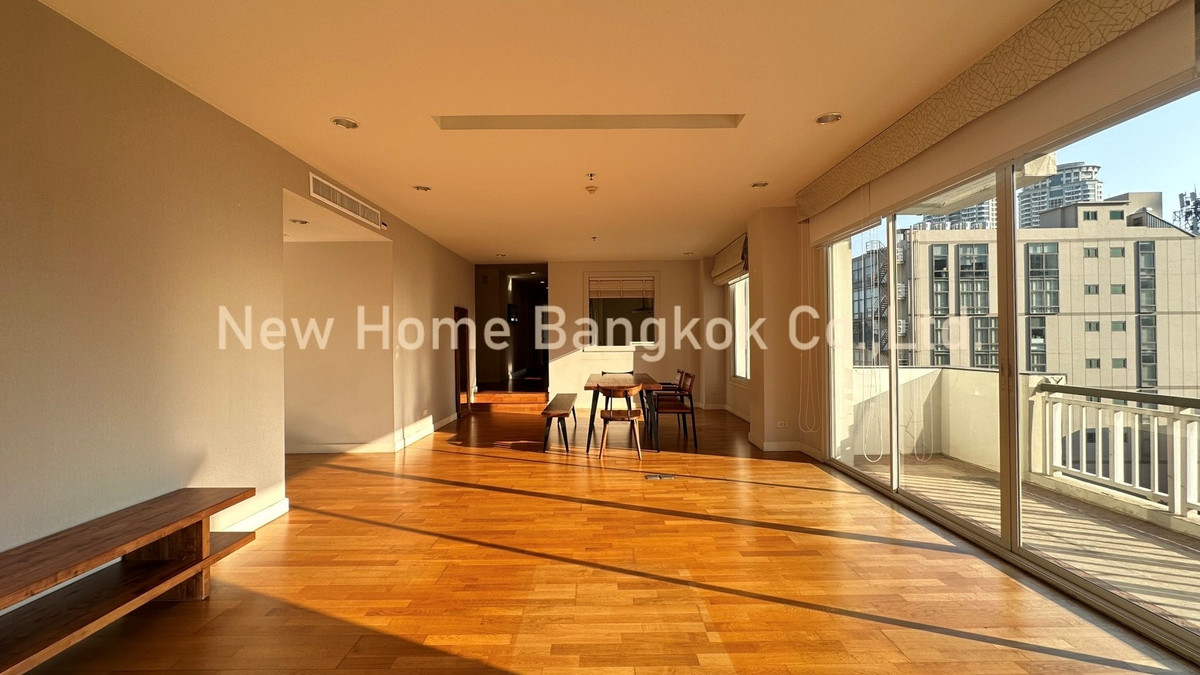 For RentCondoSathorn, Narathiwat : Luxury Condo for Rent – Sathorn | 250 sqm Corner Unit