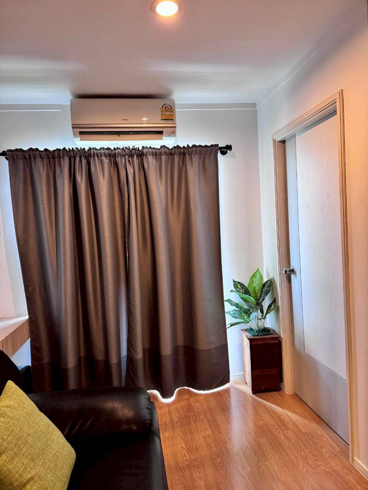 ให้เช่าคอนโดพัฒนาการ ศรีนครินทร์ : ✅ LPNSH406 ✅ Line : @p2nproperty  