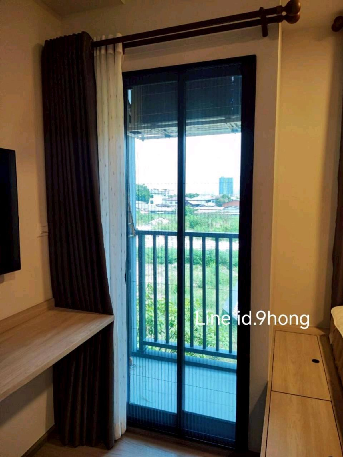 For RentCondoBang kae, Phetkasem : Condo near MRT Bang Khae, near Lotus department store, easy to find things to eat, convenient to travel. If interested, make an appointment to see the room.