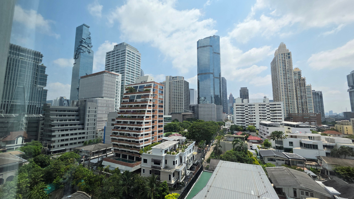 คอนโดสาทร นราธิวาส : เช่า-ขาย Centric Sathorn St.Louis @bts Saint Louis ยุ้ย 089-0415258