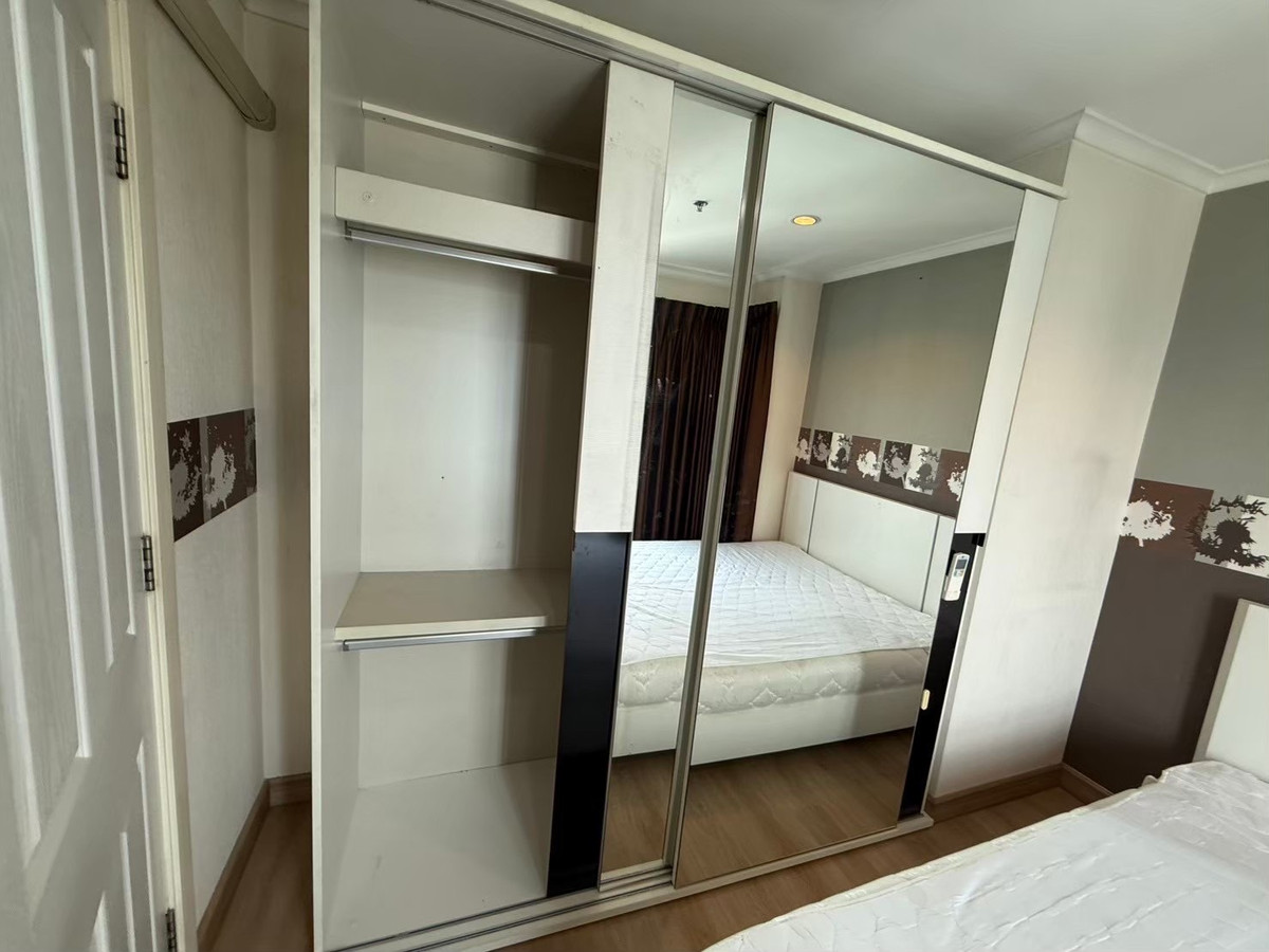 For RentCondoKhlongtoei, Kluaynamthai : Condo for rent : Lumpini Rama 4 Kluaynamthai(( BTS Ekkamai)) MK-02 line @livingbkk