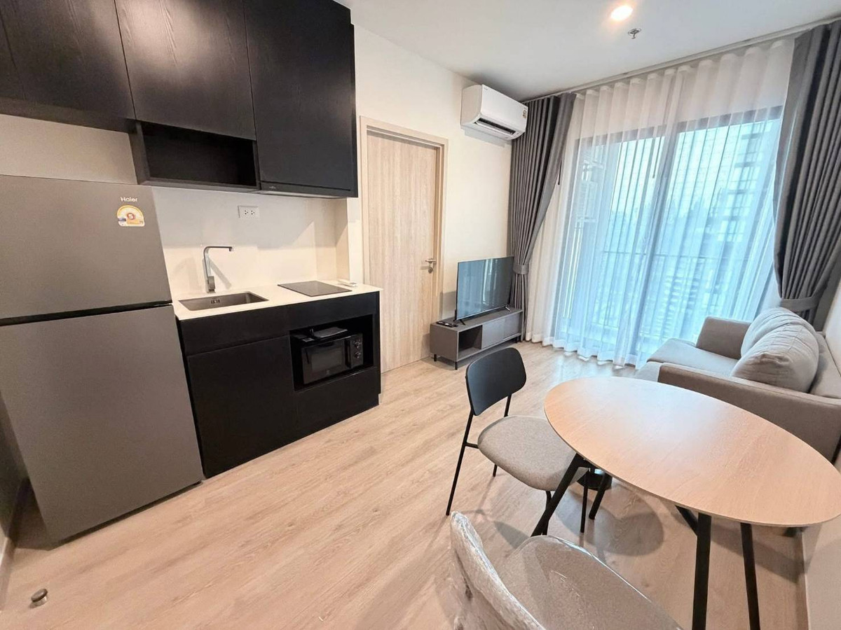 ให้เช่าคอนโดพระราม 9 เพชรบุรีตัดใหม่ RCA : ให้เช่า ✨ Nue District R9 Rama 9 ✨ เฟอร์นิเจอร์ และ เครื่องใช้ไฟฟ้าครบ ใกล้ MRT พระราม 9