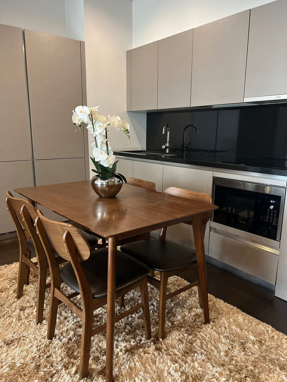 ขายคอนโดสุขุมวิท อโศก ทองหล่อ : 🏠✨ The XXXIX (Sukhumvit 39) | ขายคอนโด 2 ห้องนอน (HBH-HL-143)