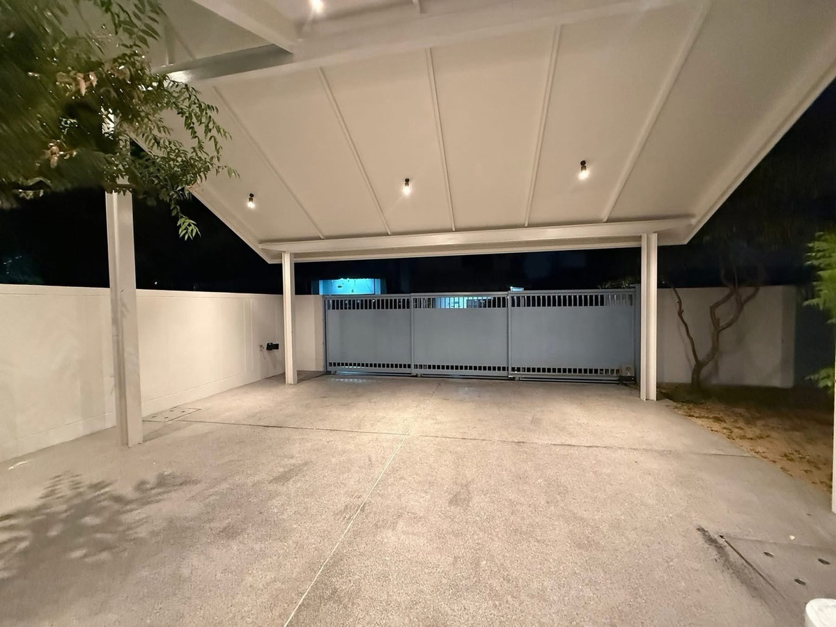 ขายบ้านวิภาวดี ดอนเมือง หลักสี่ : บ้านใหม่พร้อมสระส่วนตัว ขายต่ำกว่าทุน ทำเลดอนเมือง ใกล้สนามบิน ระบบ Smart Home ทั้งหลัง เหมาะอยู่อาศัย หรือ ปล่อยเช่า